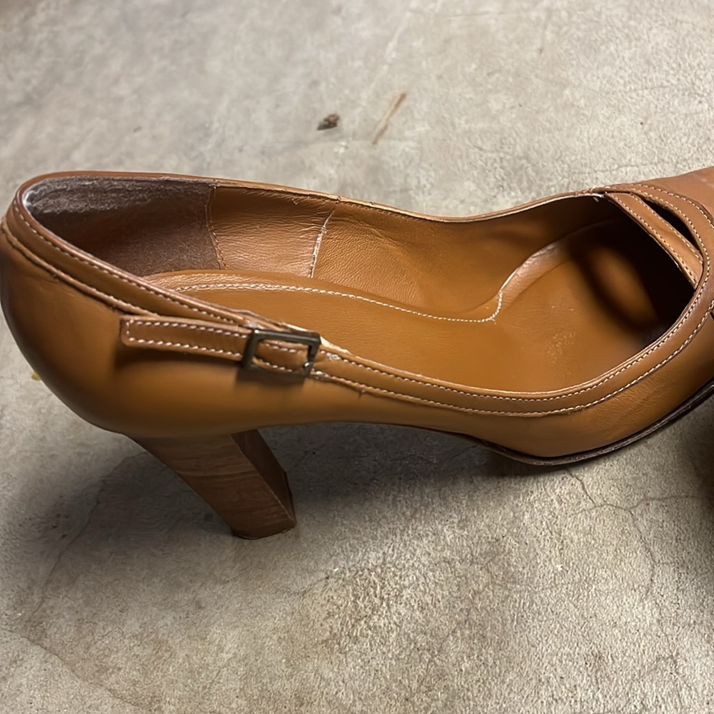 Banana Republic Vanchetta Tan Size 9 heels - Picture 7 of 8